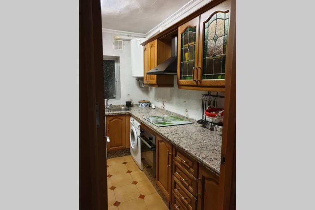 Beautiful And Cozy Apartment In Seville. ภายนอก รูปภาพ